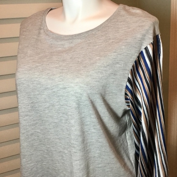 Umgee Solid Knit Top w/ Striped Sleeves, Plus - Picture 3 of 8